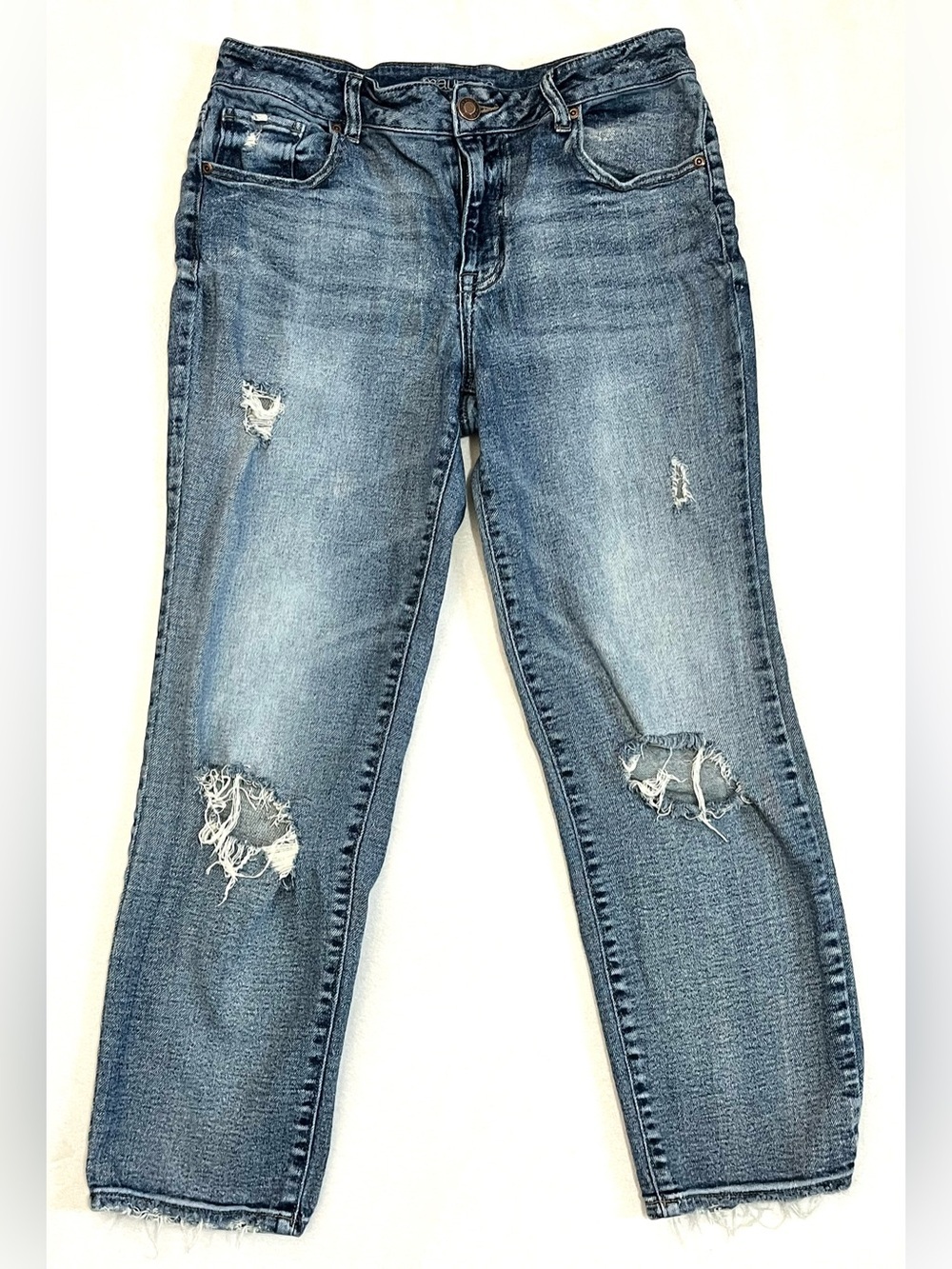 Maurices High Rise Distressed Blue Denim Boyfriend Jeans Women’s Regular 10
